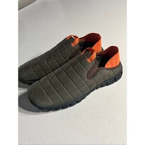 NWOT Deer Stags NoSoX Hubie Memory Foam Comfort Casual Sneaker Slip-On Loafers M